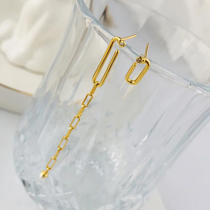 

Dissymmetry Clip Link Earrings High End Jewelry Gold Plated 925 Sterling Silver Huggie Pearl Paperclip Chain Drop Earrings