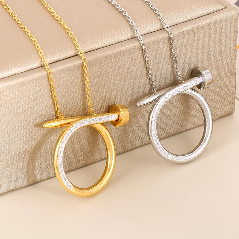 

Kalen Wholesale Rhinestone Curved Nail Shape Stainless Steel Couple Necklaces