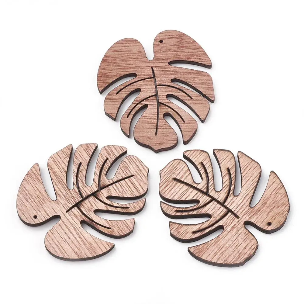 

PandaHall Monstera Leaf Camel Undyed Wooden Necklace Pendants