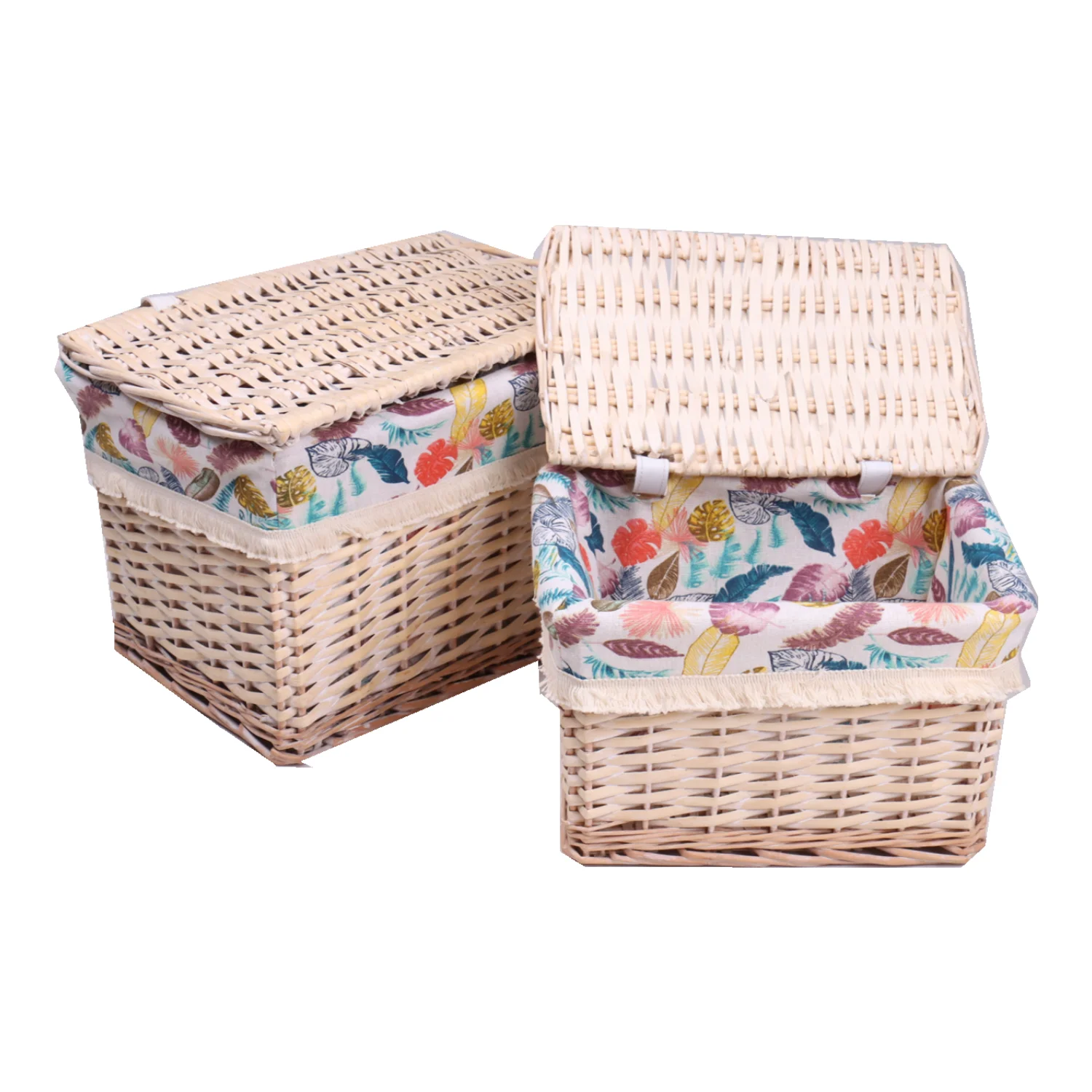 Pretty Small Rectangle Wicker Storage Box With Lids For Home Storage