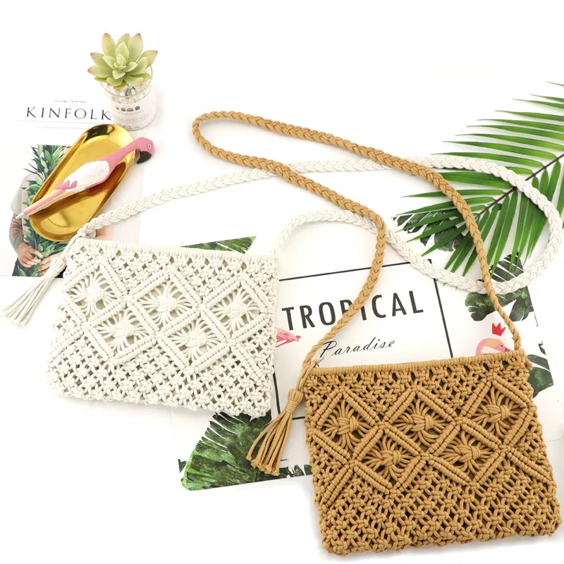 

2021 New Fashionable Bohemia Woven Summer Beach Handbag Retro Tassel Single Shoulder Crossbody Tote Bag, White and brown