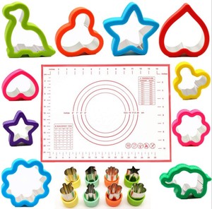 Image of Sandwich Cutter set Vegetable Cutters for kids bento lunch