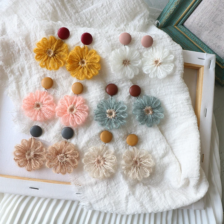 

Fashion Big Cotton Yarn Daisy Flower Earrings Cute Korean Style Colorful Sun Flower Earrings for Gifts to Girls, As picture