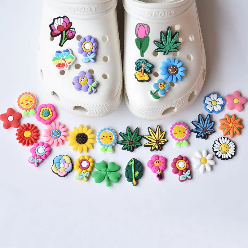 

2021 Custom hot selling pvc rubber cartoon flower plant clogs shoes charm, As picture/custom