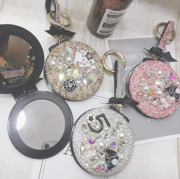 

2021 Fair And Lovely Round Folding Mirror Double Pocket Mini Portable Makeup Mirror