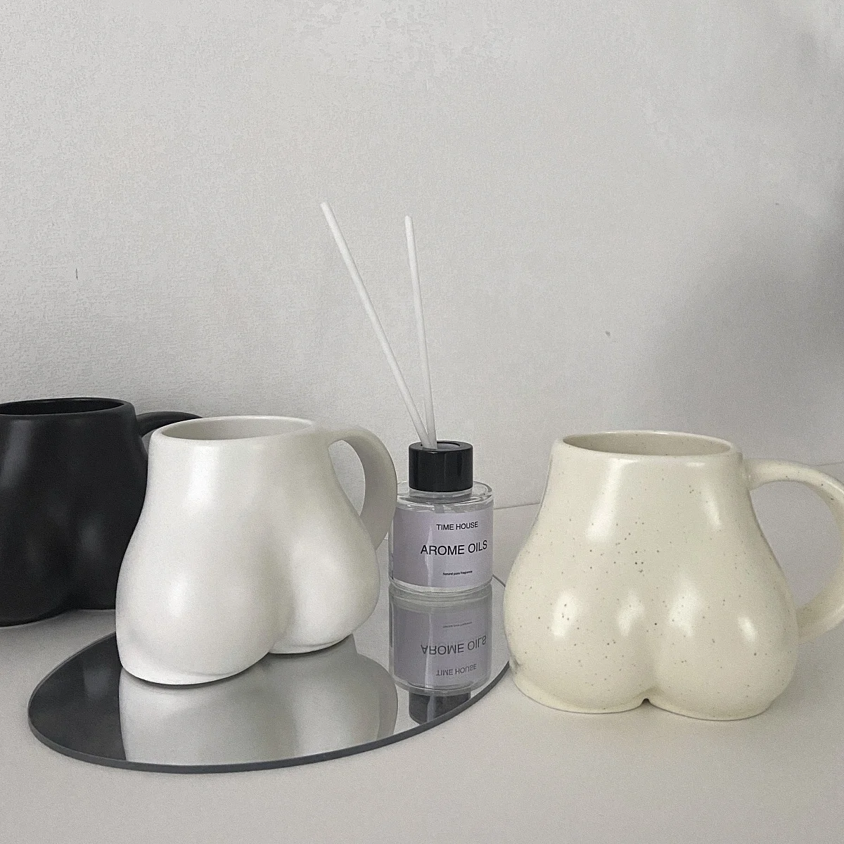 

Wholesale Ceramic boob Mug Nordic Butt Coffee and Tea Mug Funny Woman Bum Aesthetic Decor Gift, Marbled