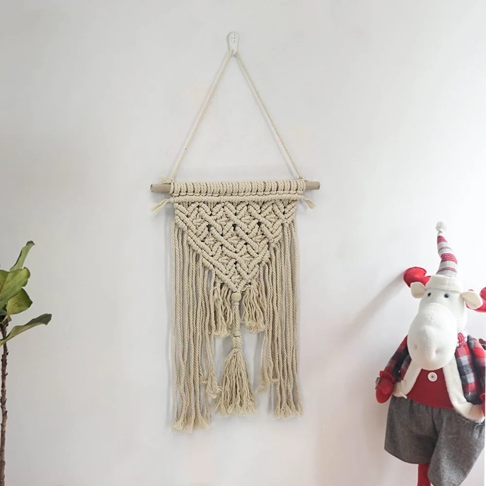 

Home Decoration Handmade Cotton Rope Tapestry Boho Macrame Knotted Wall Hanging