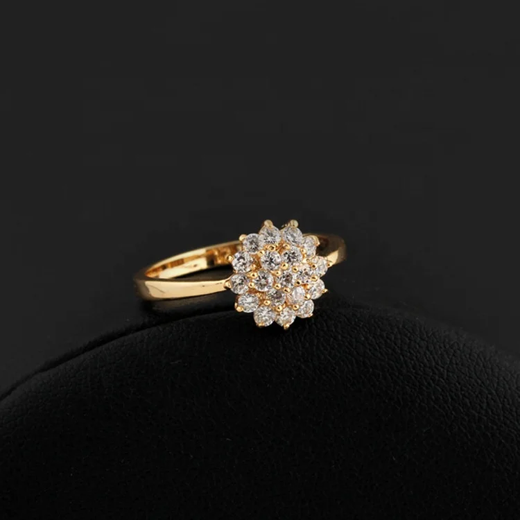 

Zircon Flower Shaped Copper Ring Fashion Personality Simple Ring Temperament Women's Exquisite Ring, Picture