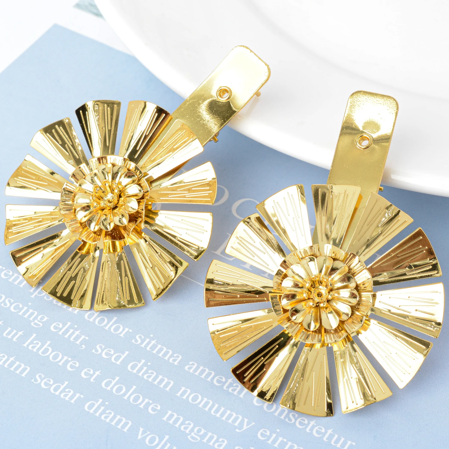 

Christmas earrings 14k gold plated earring fashion flower jewelry for women with wholesale designer inspired earrings