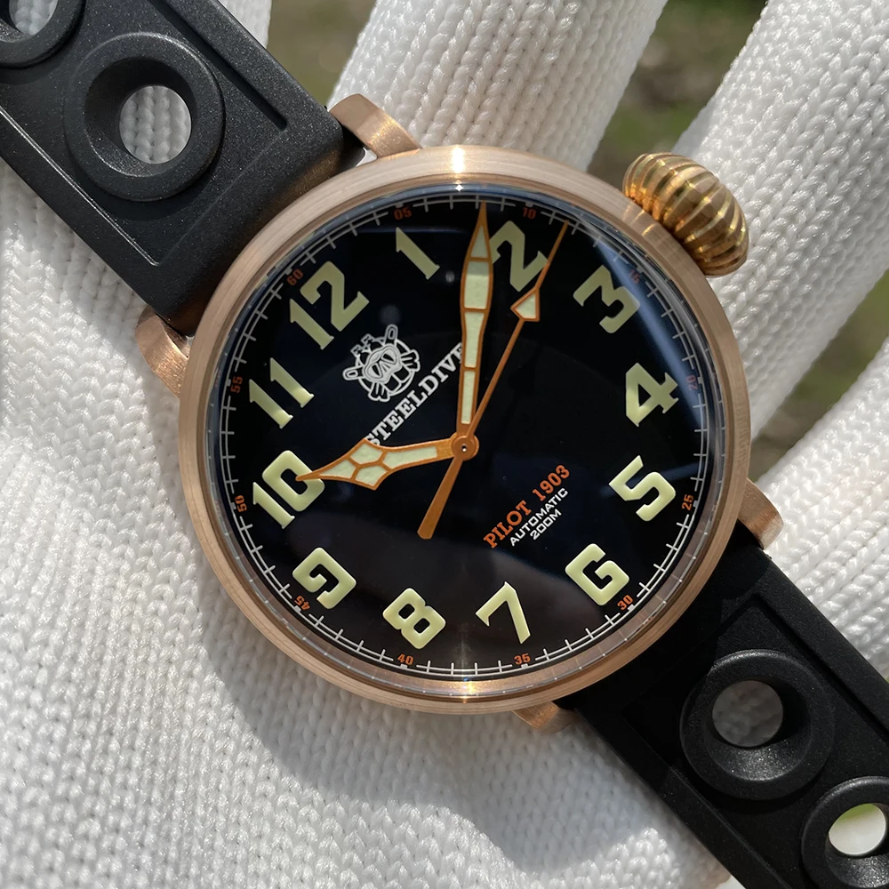 

Steeldive New Arrival SD1903S Big Size Solid Bronze Case Dive Watch Super Luminous C3 Unique Crown 200M 20ATM Diving Men Watch