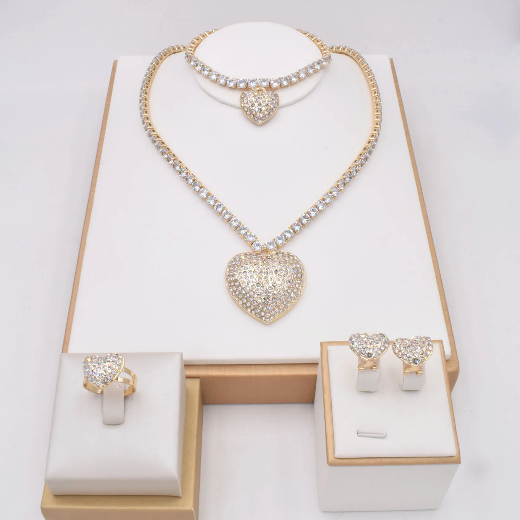 

Heart of the Eternal Jewelry Set Crystal Wholesale Women Jewelry Set Gift Party TRENDY Stone Engagement Style, Gold color