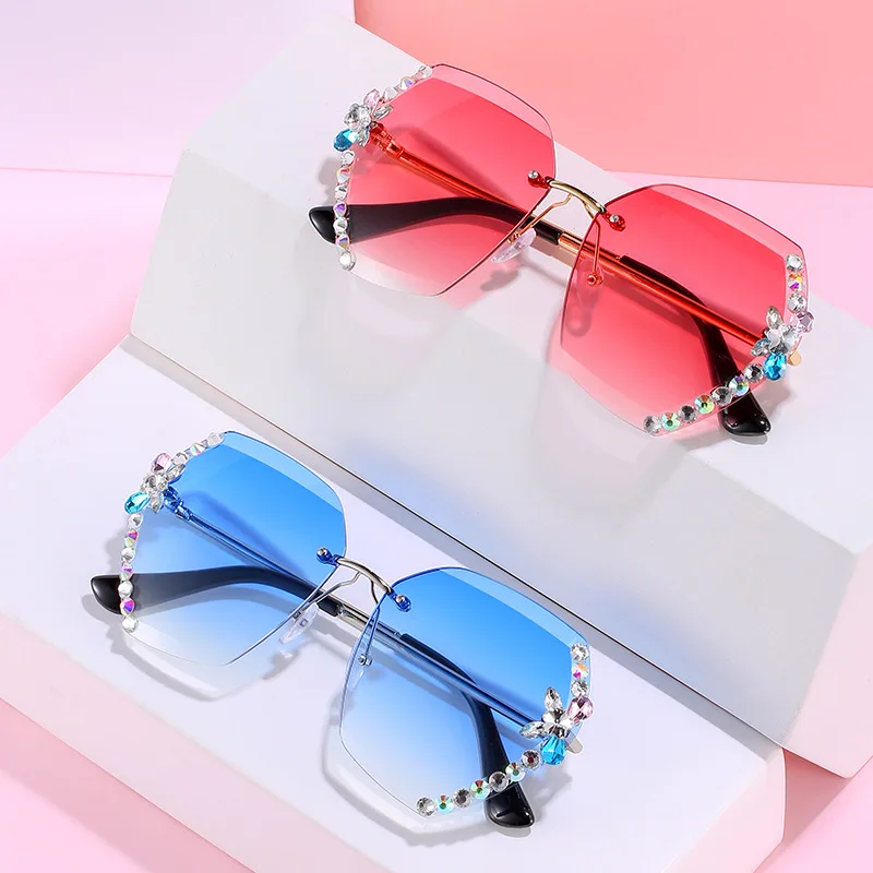 

2021 Luxury Oversized Rimless Sunglasses With Rhinestone Polygon Diamond women Sunglasses