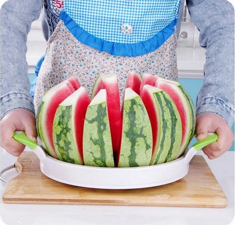 

Kitchen Convenient Practical Tools Creative Watermelon Slicer Melon Cutter Knife Stainless Steel Fruit Cutting Slicer