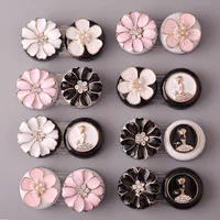 

Metallic flower foldable eyewear case for contact lens contact lenses sample case