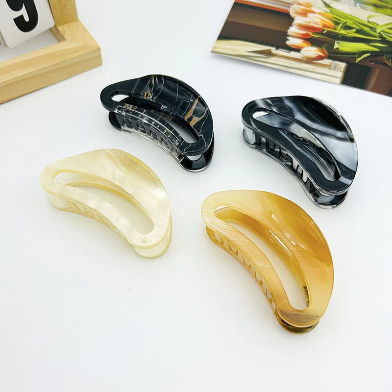 

Large Acrylic Thickened Semicircle Hollowed Out Grab Clip Elegant Back of Head Plate Hair Curved Shark Clip