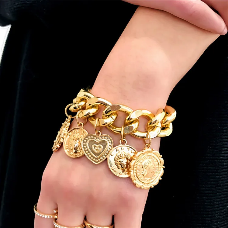 

Pink Hot Trendy 18k Gold Plated Chunky Cuban Chain Bracelet Curb Link Chain Coin Heart Charm Bracelet Hiphop Jewelry