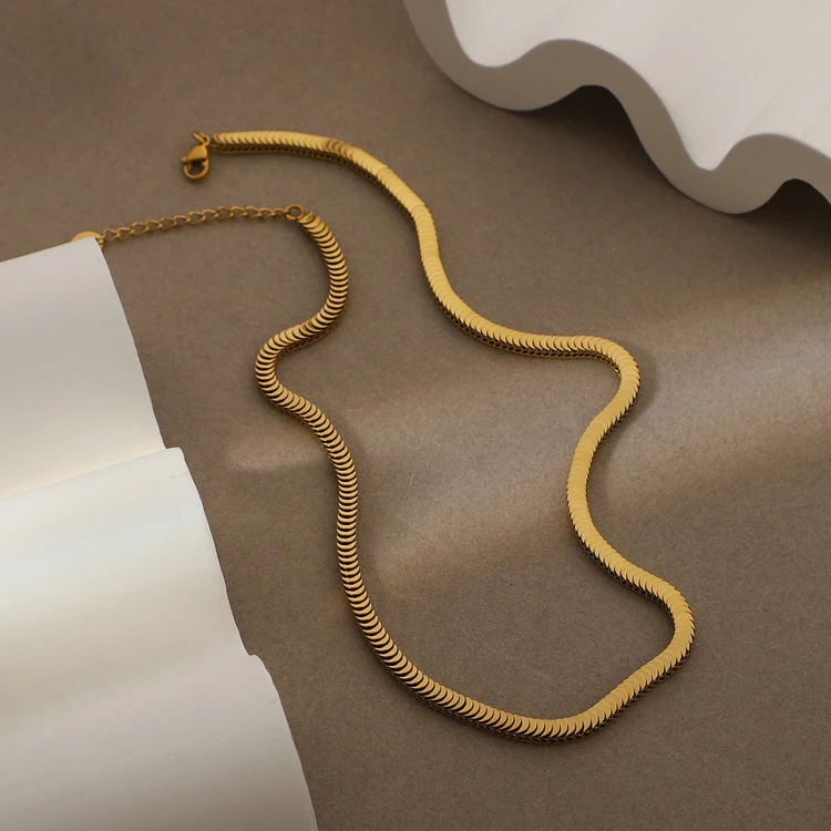 

Herringbone flat snake chain fashion necklace accessories 14K gold stainless steel centipede chain necklace metal choker, Optional as picture,or customized