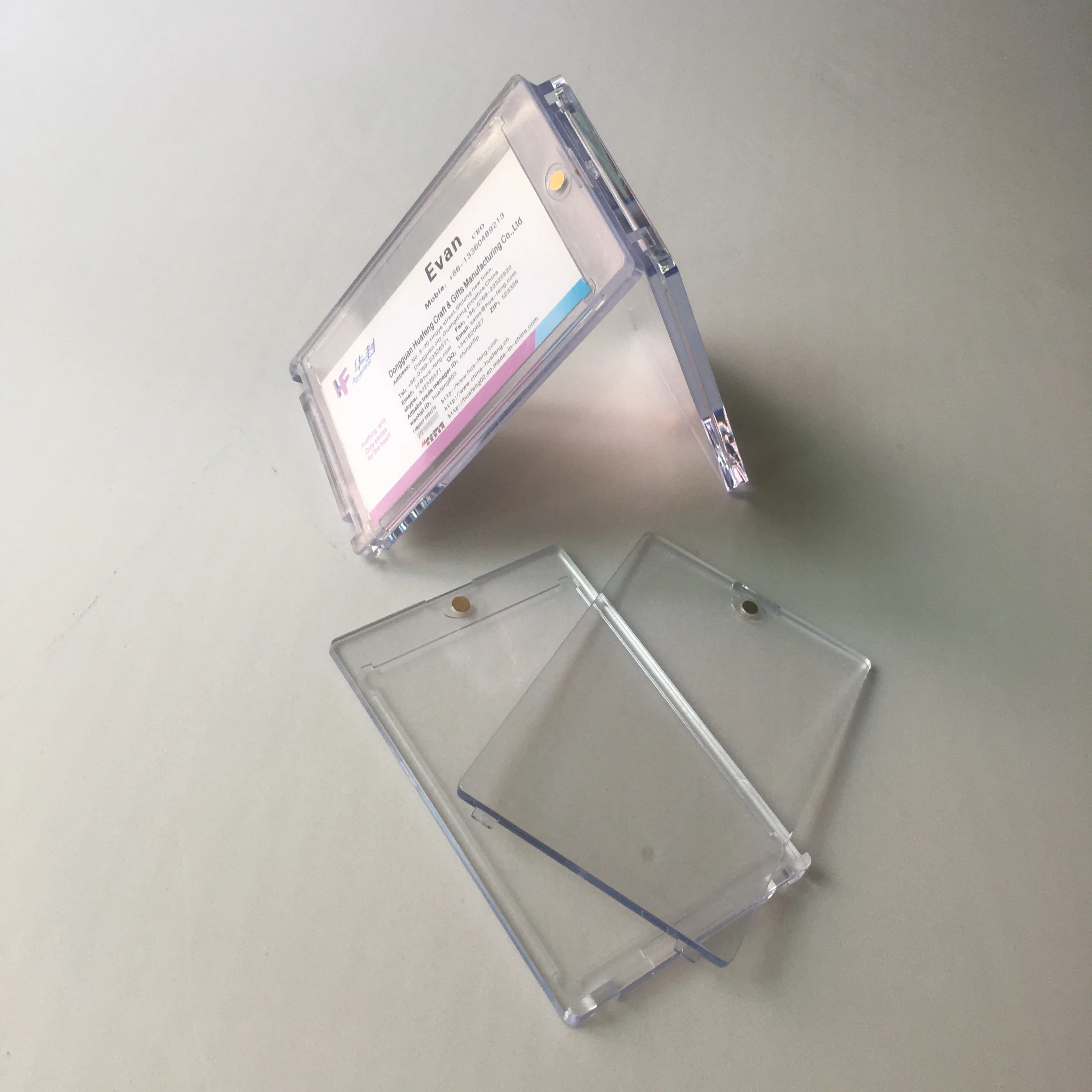 

Newest Product One Touch Acrylic 35Pt Uv Magnetic Clear Credit Card Case Tranaparent Id Name Card Holder, Transparent