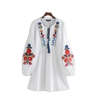 

2020 New design wholesale Lantern Sleeve Embroidery Floral Dress Casual Women Dress Mini Sexy Clothing For Summer