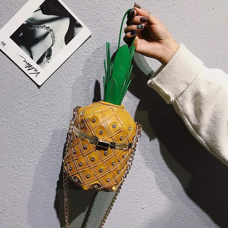 

Novelty rhinestone pineapple shaped chain women's bag, As picture