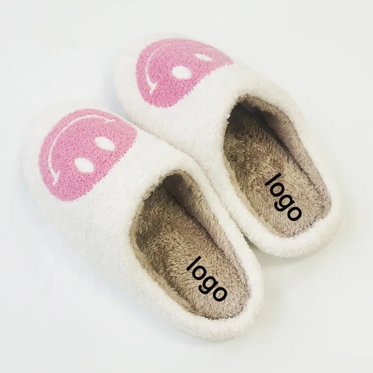 

2023 Spring Wholesale Ladies Pink House Plush Warm Happy Face Slipper Indoor Women Girls Fur Home Smile Smiley Face Slippers
