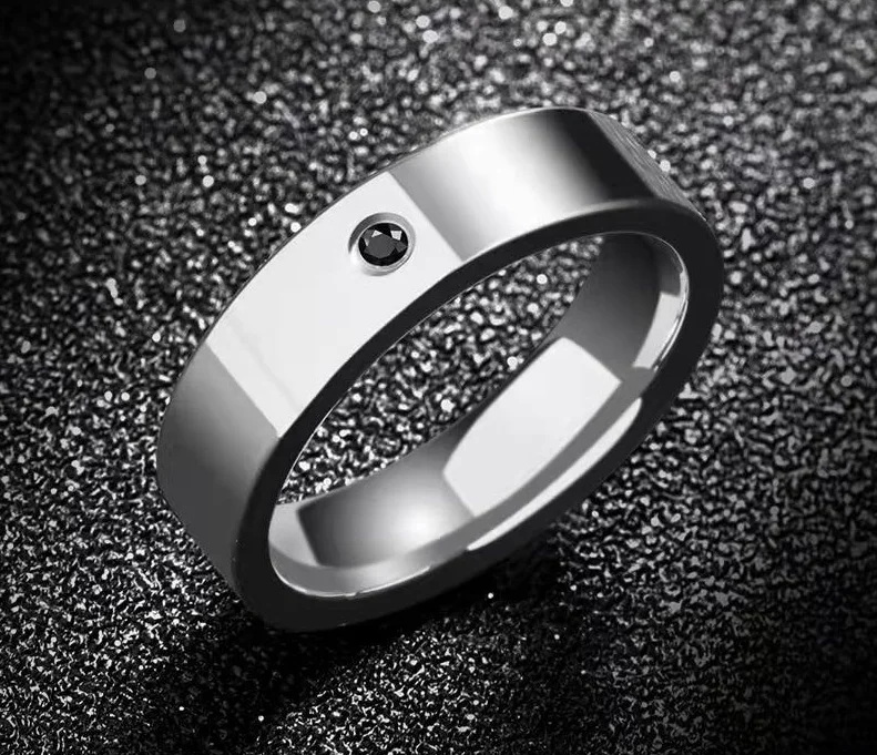 

Black and white contrast classic ring fashion simple ring men's jewelry, Picture