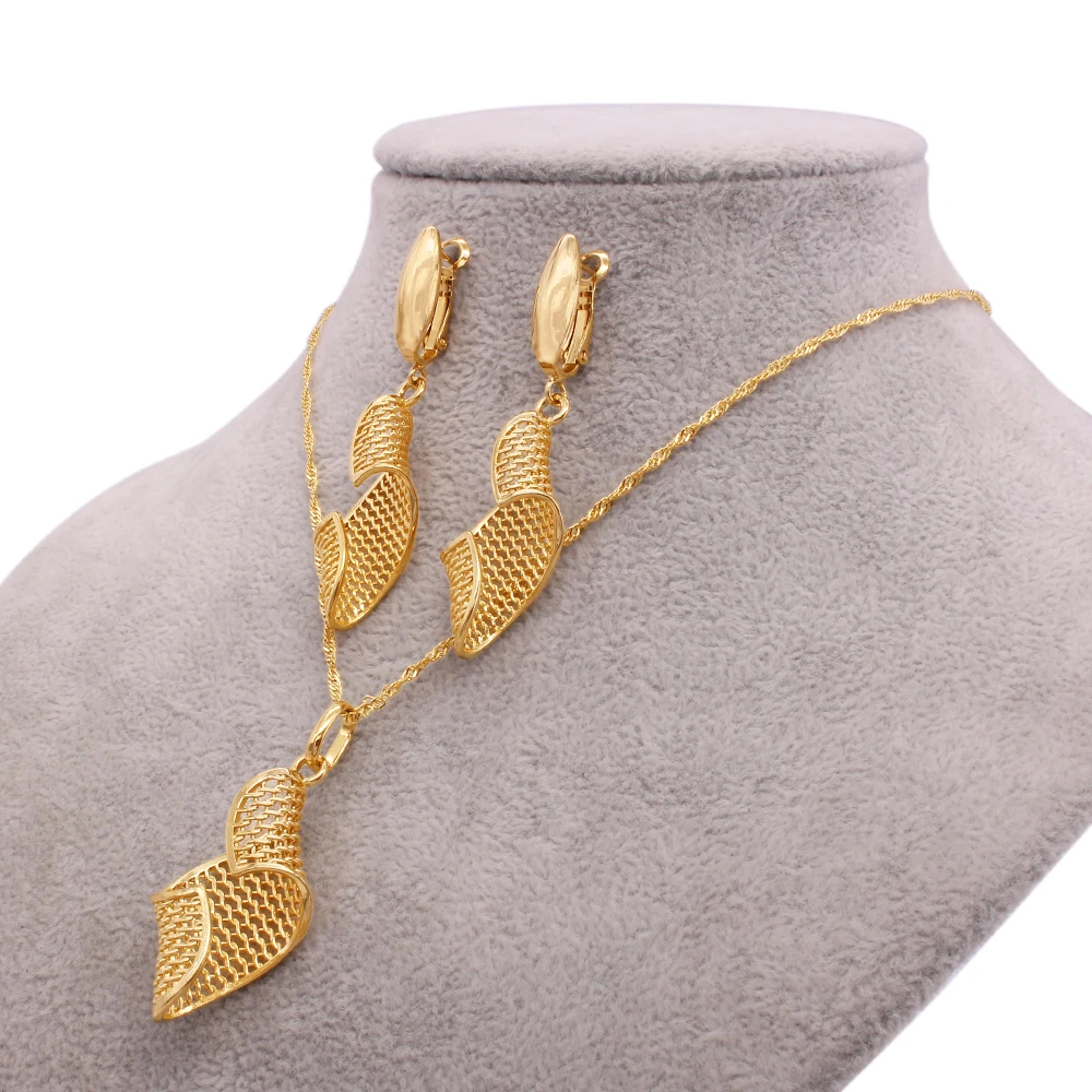 

Dubai Trendy Luxury 18K Gold filled bridal Jewelry sets for women Indian necklace earrings African wedding gifts jewellery set
