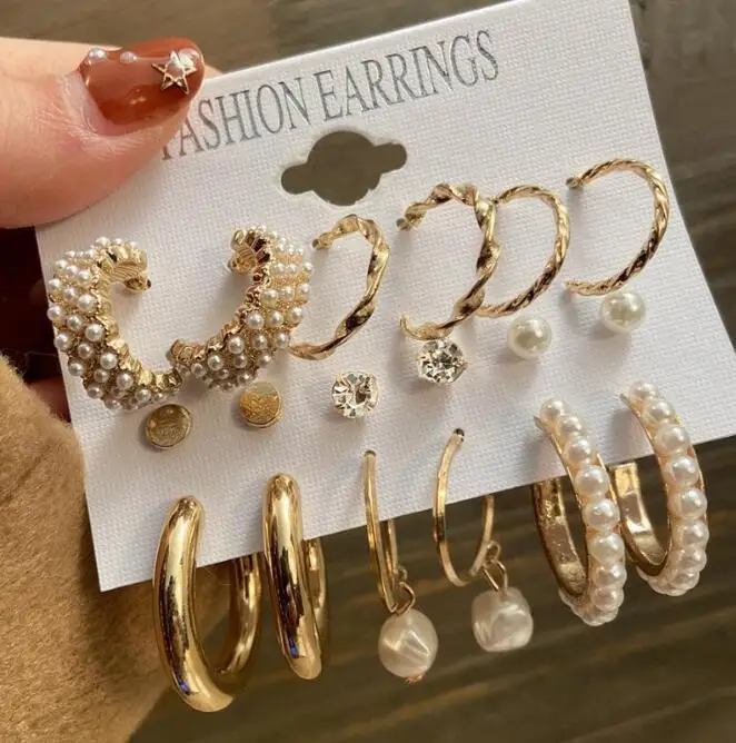 

HOVANCI 18k gold plated twist hoop earring tube earring set 9 pearl geometric gold chunky hoop earrings set