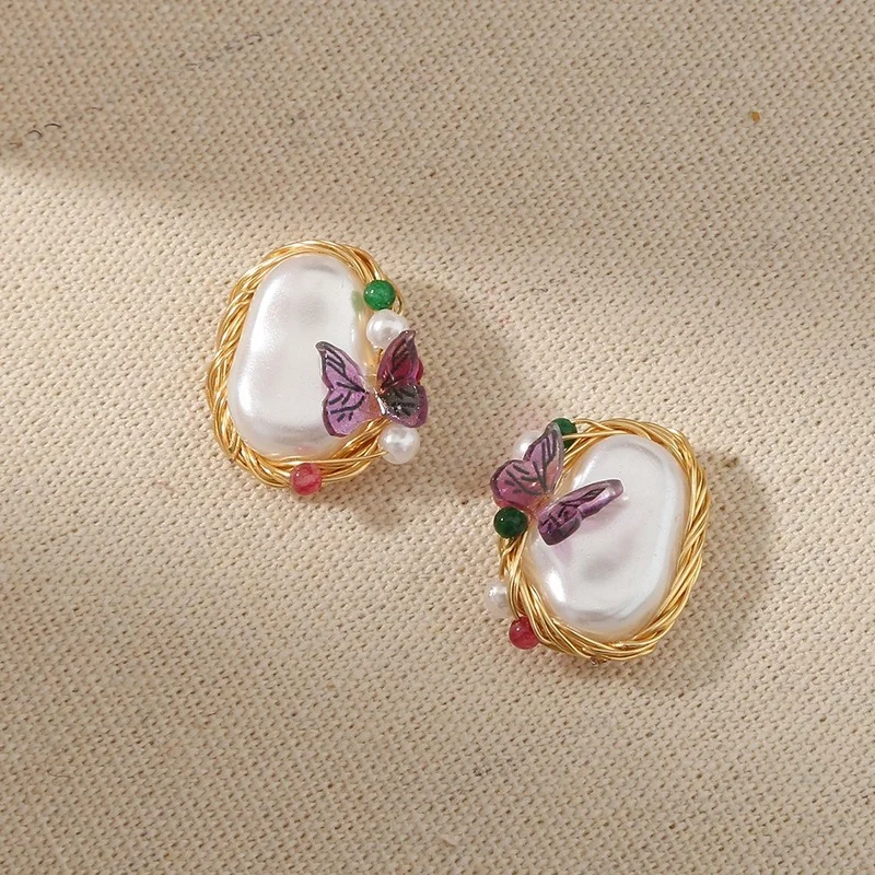 

Retro Purple Resin Butterfly Earrings Pure White Special-shaped Imitation Baroque Pearl Hoop Earrings