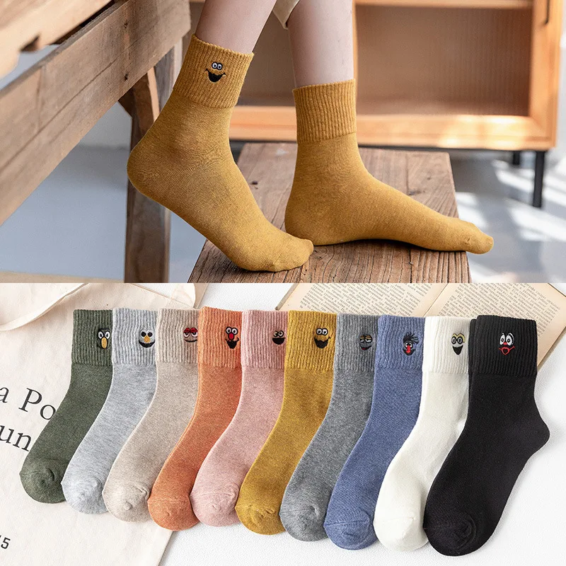 

HF Fashionable funny embroidery cotton women socks