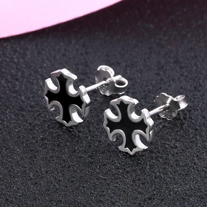 

Custom Hip Hop Black Enamel Cross Men Stud Earring For Boys