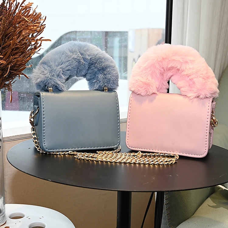

2021 Women's Handbag Custom Luxury fashion famous designer brands handbags matching LA fur hat and purses bag and hats set, Customizable