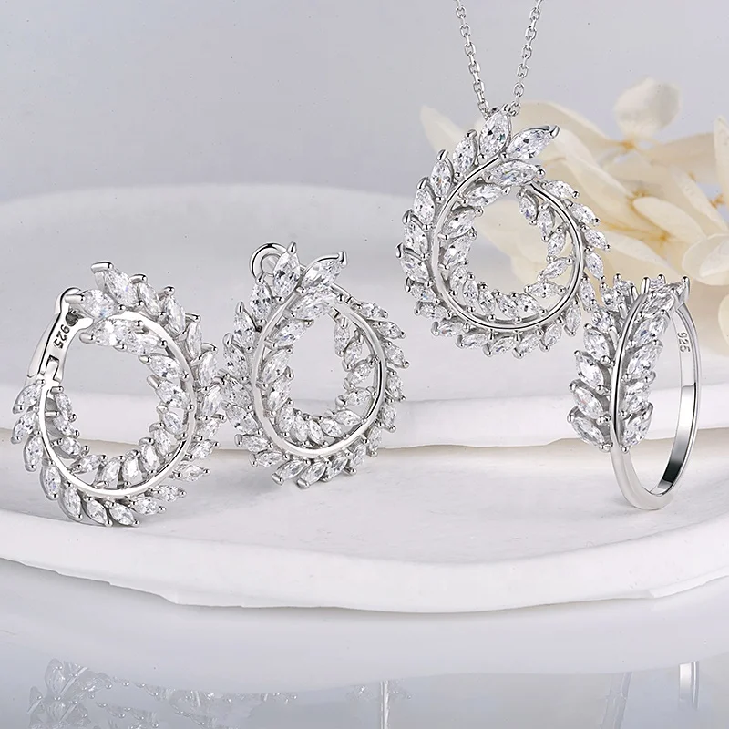 

Wholesale Valentine's Fashion cubic zirconia 925 Sterling silver jewelry set for Women