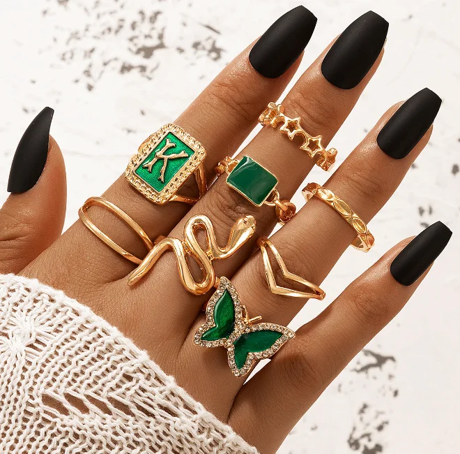 

Gold green K letter Serpentine butterfly pentagram 8-piece set gold plated alloy rhindiamone ring for women