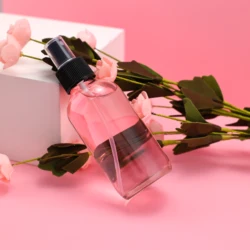 Wholesales Private Label Organic Skin Care Whitening Rose Water Natural Moisturizing Nourishing Rose Flavor Rose Toner Spray