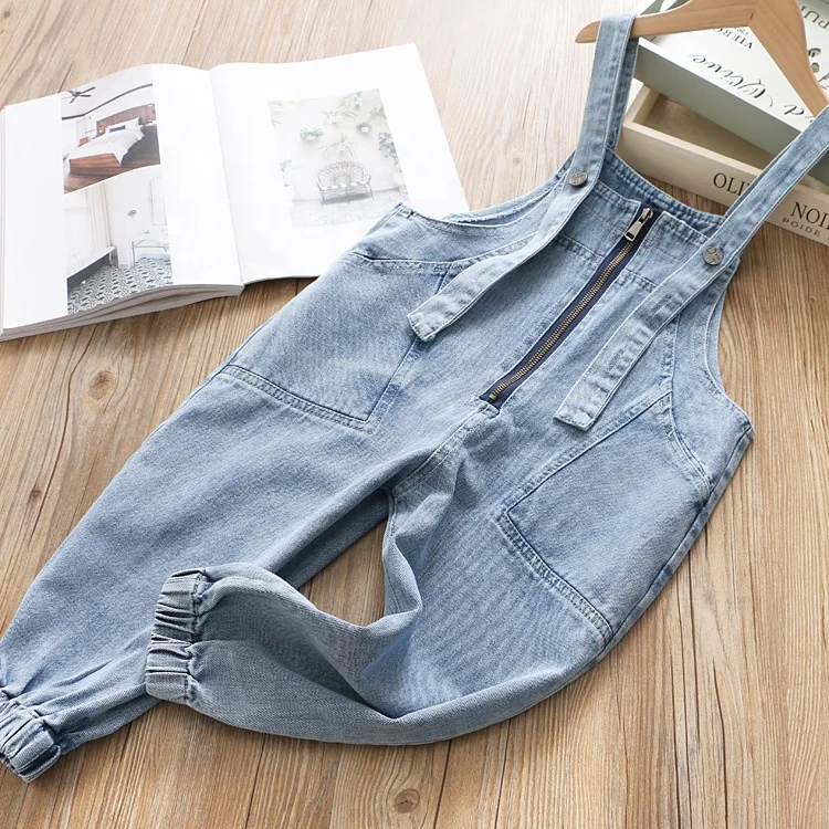 

B24294A Little Girl's jean Overalls spring Korean style children's loose style jean suspenders, Picture