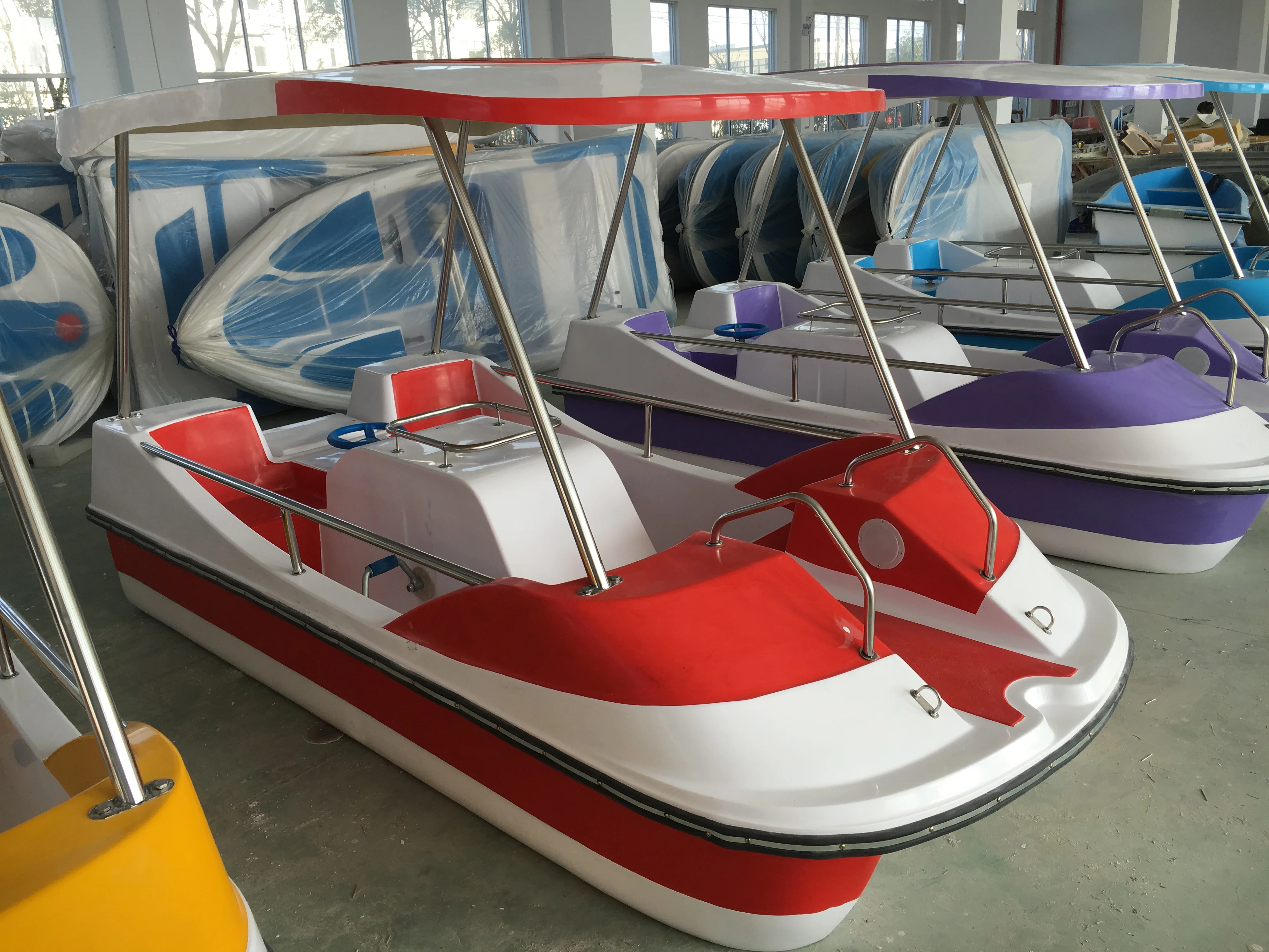 4-person park water pedal boat - buy water pedal boat,pedal boat