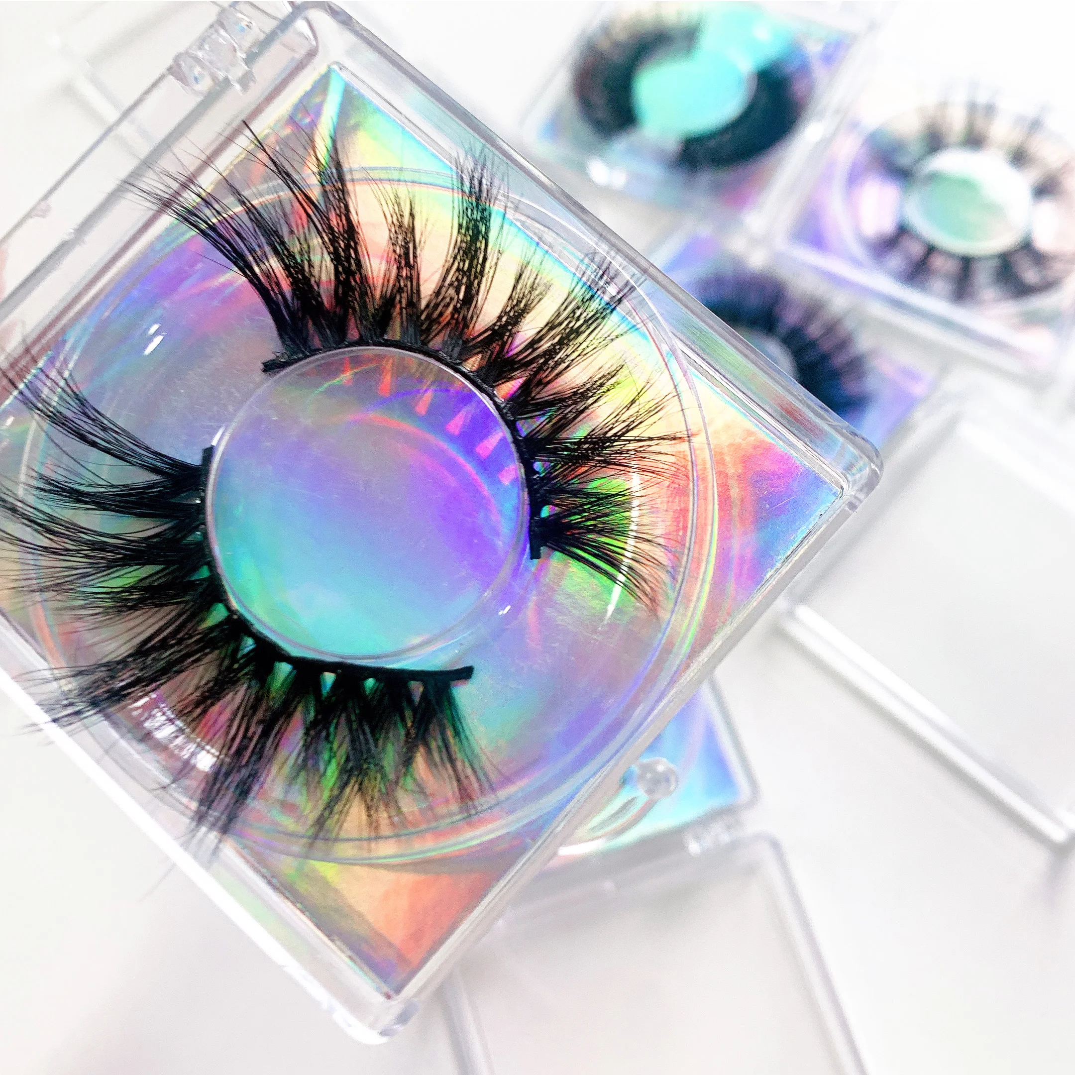 

Wholesale 5d 18mm Mink lashes Vendor Premium fluffy Mink Lashes real mink eyelash with custom Eyelash Packaging Box, Black color