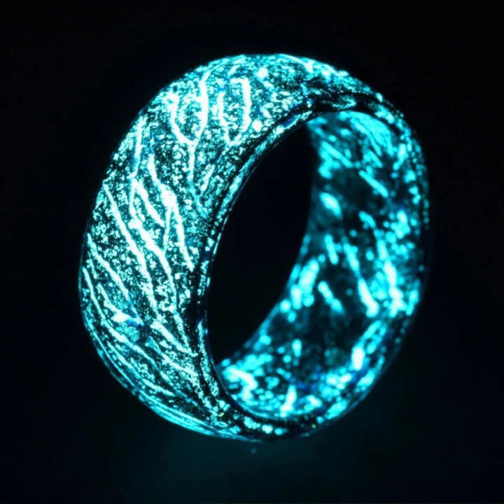 

Glowing glow in the dark ring New fashion 8 colors Colorful Crack Luminous Resin finger rings Women Men, Picture shows