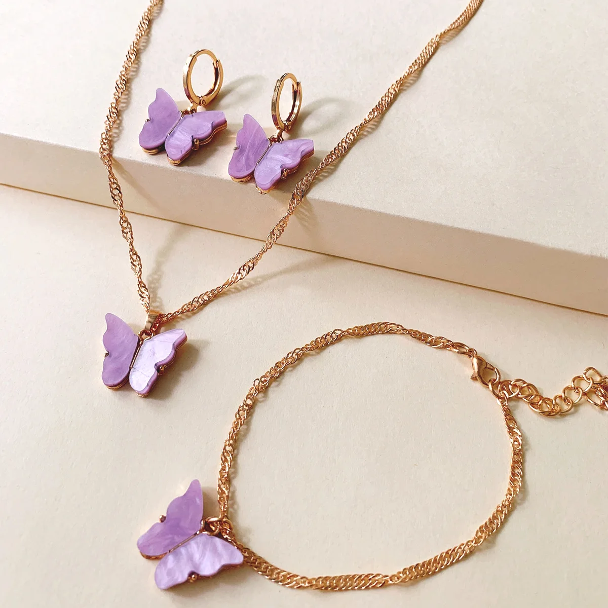 

Newest Design MultiColor Butterfly Charm Necklace Set Popular Butterfly Pendants Earrings Bracelet&Necklace Set