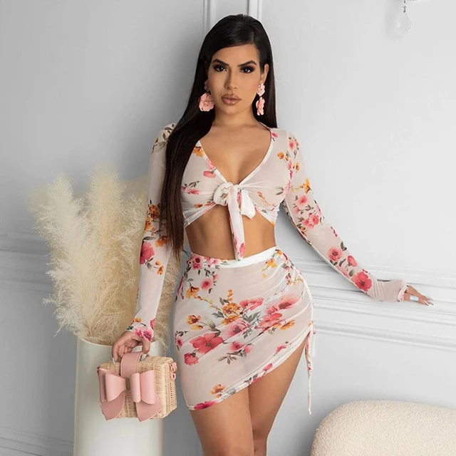 

Summer Print V Neck Long Sleeve Top With Skirt Set Tie-Wrap With Twist Copped Top With Pleated Drawstring Skirt Outfit -SM, White