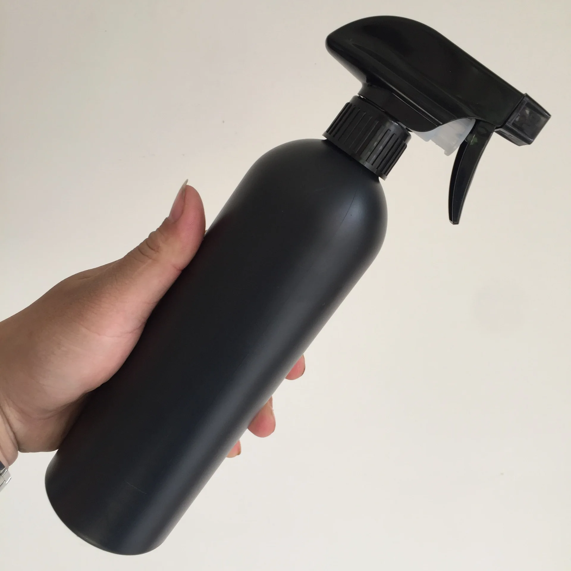 Honest Suppliers Black Spray Bottle,Spray Bottle 500ml Black Buy