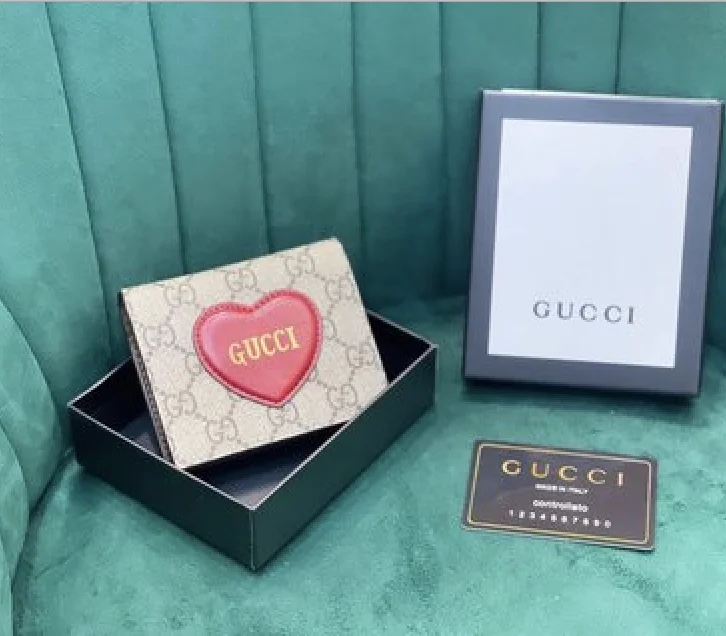 

Gucci- original quality women purse wallet