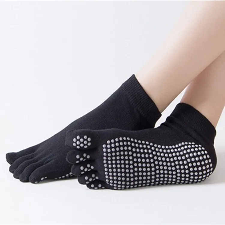 

Custom Logo 5 Toe Ankle Antislip Yoga Grip Socks Women Five Finger Anti Non Slip Pilates Yoga Socks