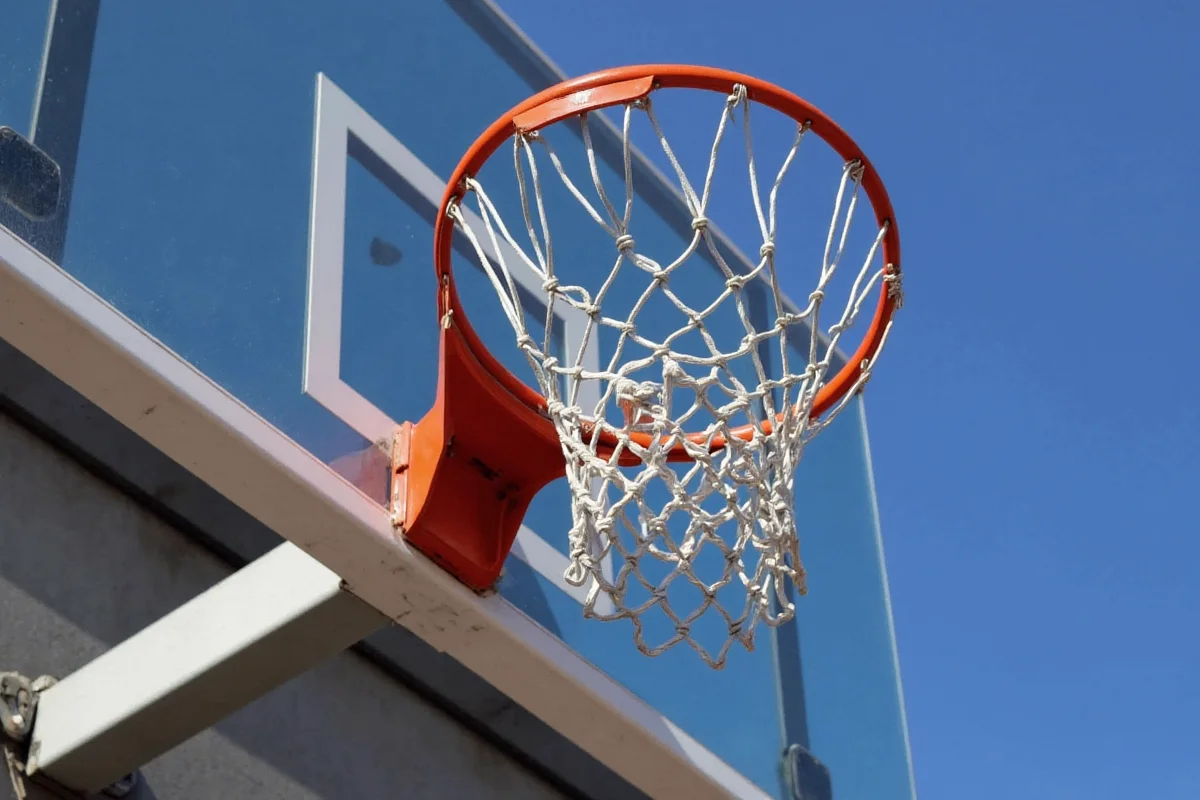 how tall are basketball rims