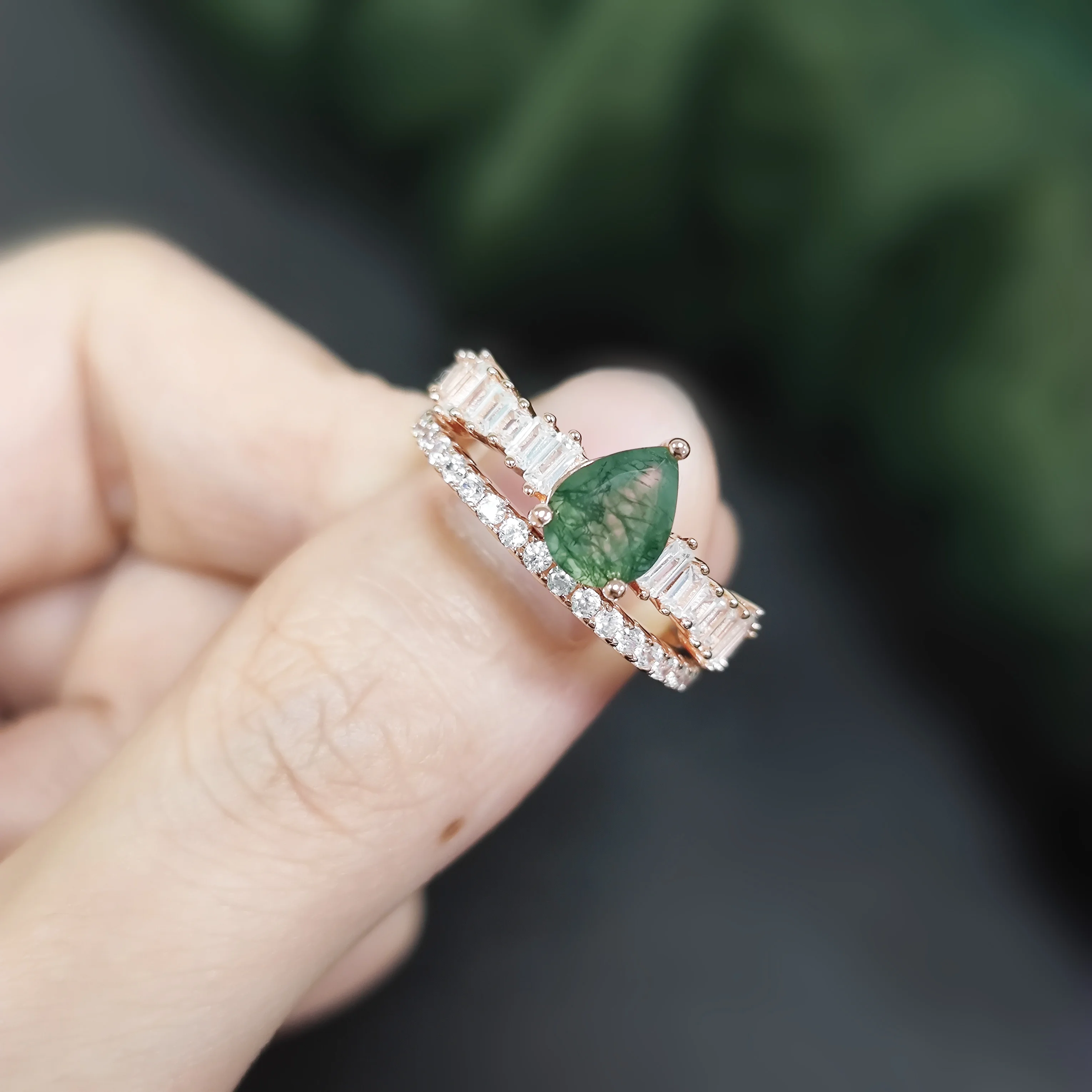 

Customized Elegance Jewelry Dainty Rose Gold 925 Silver Moss Agate Engagement Non Tarnish Bridal Ring Sets for Women