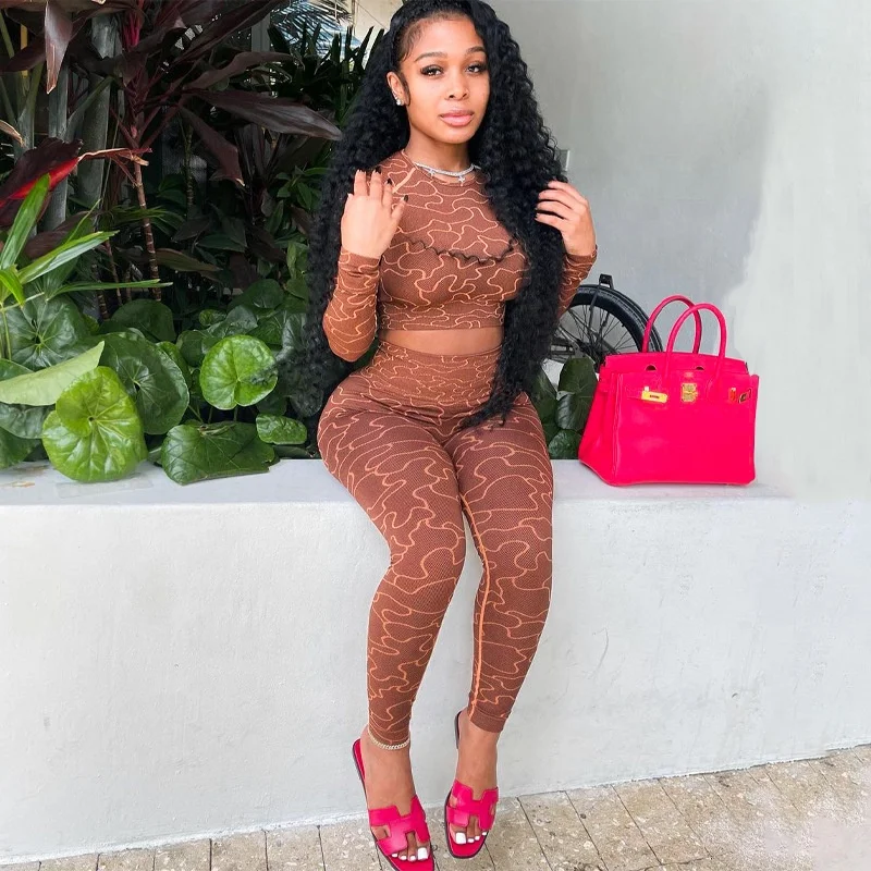 

YD Breathable high quality ladies fashionable floral printed short top elastic pants yoga sets for women 2 piece