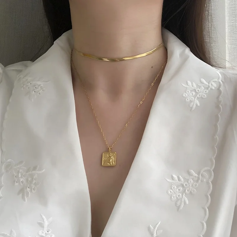 

Wholesale Jewelry Vintage Layered Necklace 18k Gold Plated Square Pendant Angel Necklace, Gold/silver/rose gold