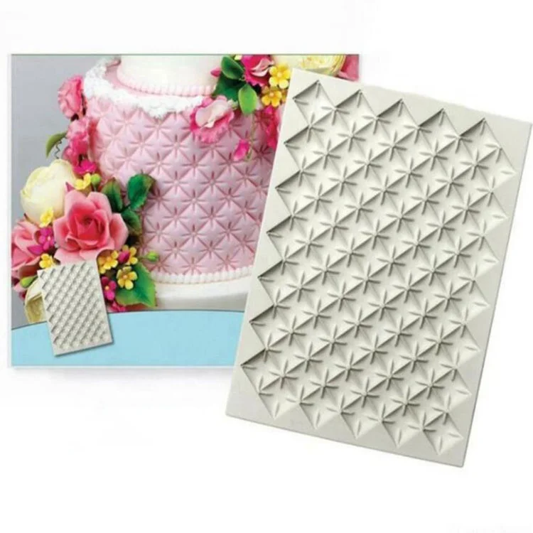 

Quilting Silicone Fondant Embosser Mould Cake Decor Sugar craft Icing Mold Mat Large trumpet four-leaf flower edging