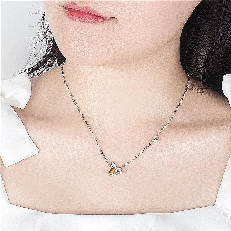

danyuan gold plated bee necklace bumble bee necklace butterfly bee pendant necklace, Picture